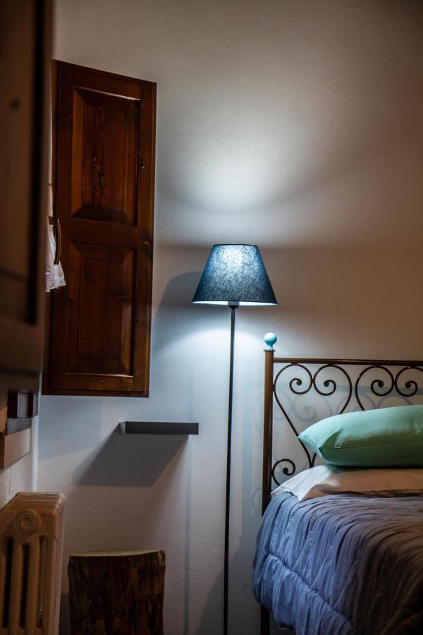 Casa Cristiano Bed & Breakfast Piobbico Eksteriør billede